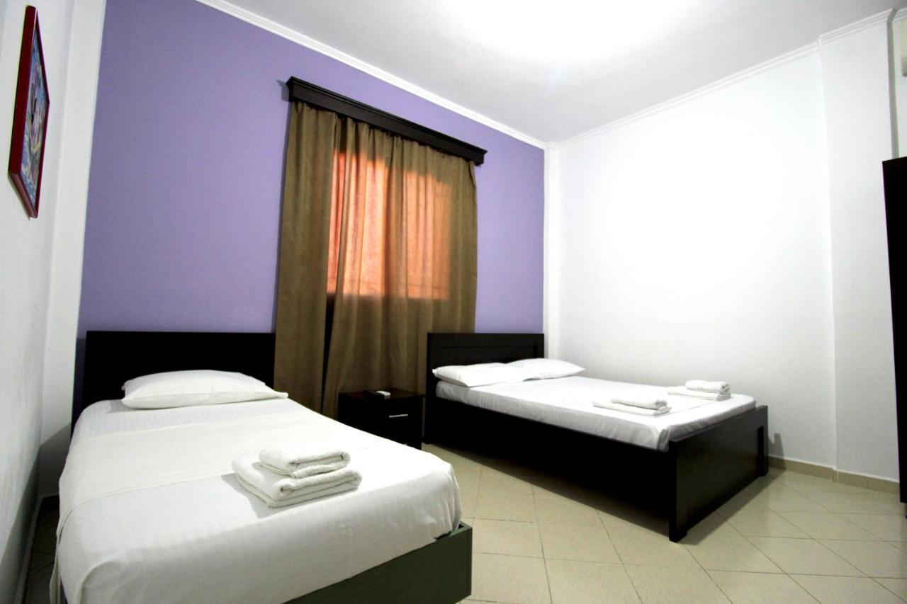 Vila Reni Risi Ksamil Luaran gambar