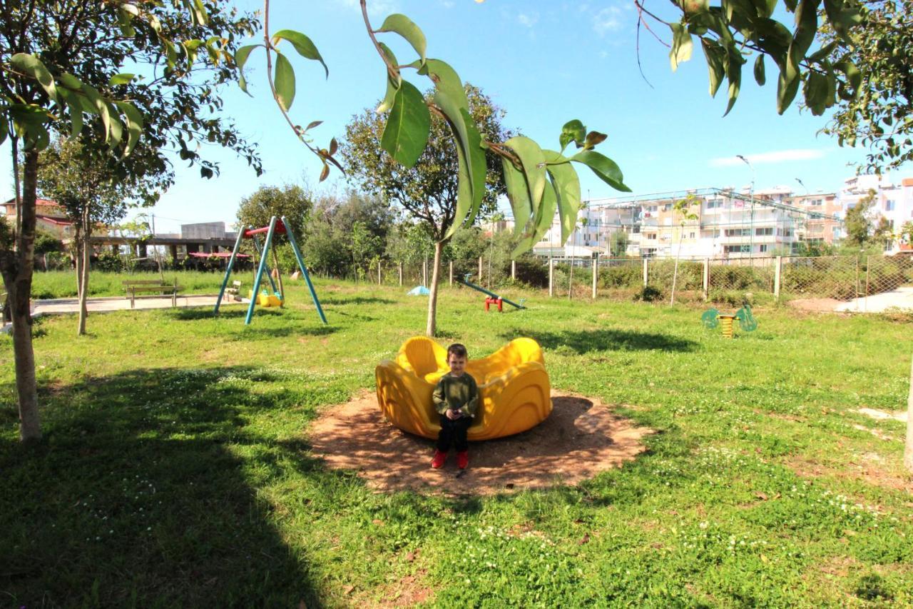 Vila Reni Risi Ksamil Luaran gambar